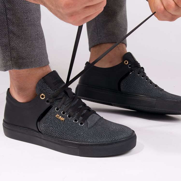 303 Dark Gray And Black Stingray Embossed Leather Sneaker Galeri Resmi 1